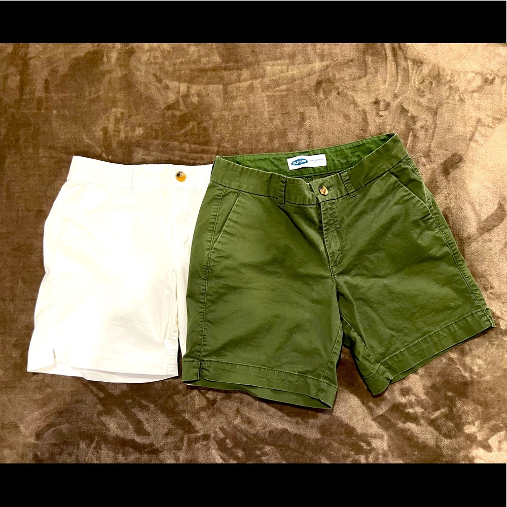 2 pair of Old Navy shorts
